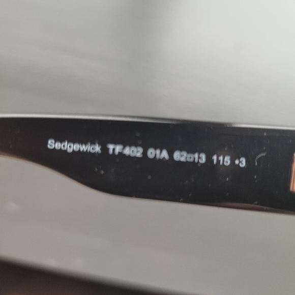 TOM FORD Sunglasses - Picture 10 of 10